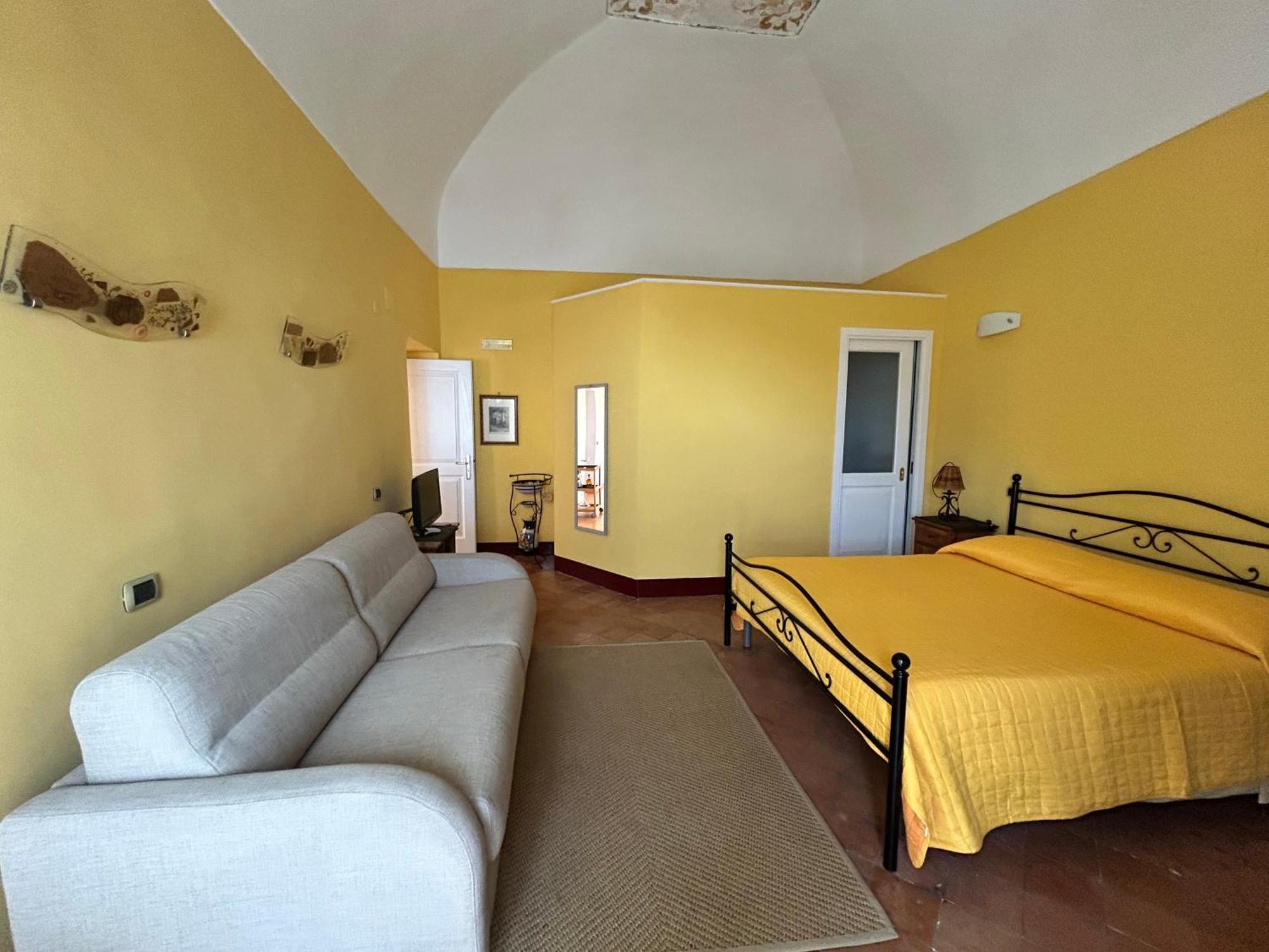 Palazzo Verone Scala Bagian luar foto